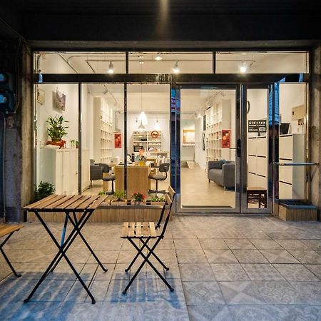 Ruifang Yi Hostel New Taipei City Zewnętrze zdjęcie