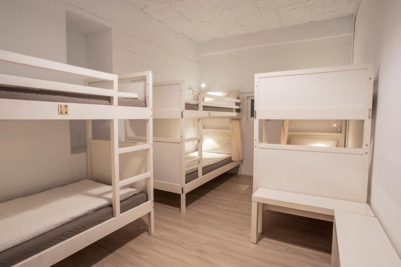 Ruifang Yi Hostel New Taipei City Zewnętrze zdjęcie