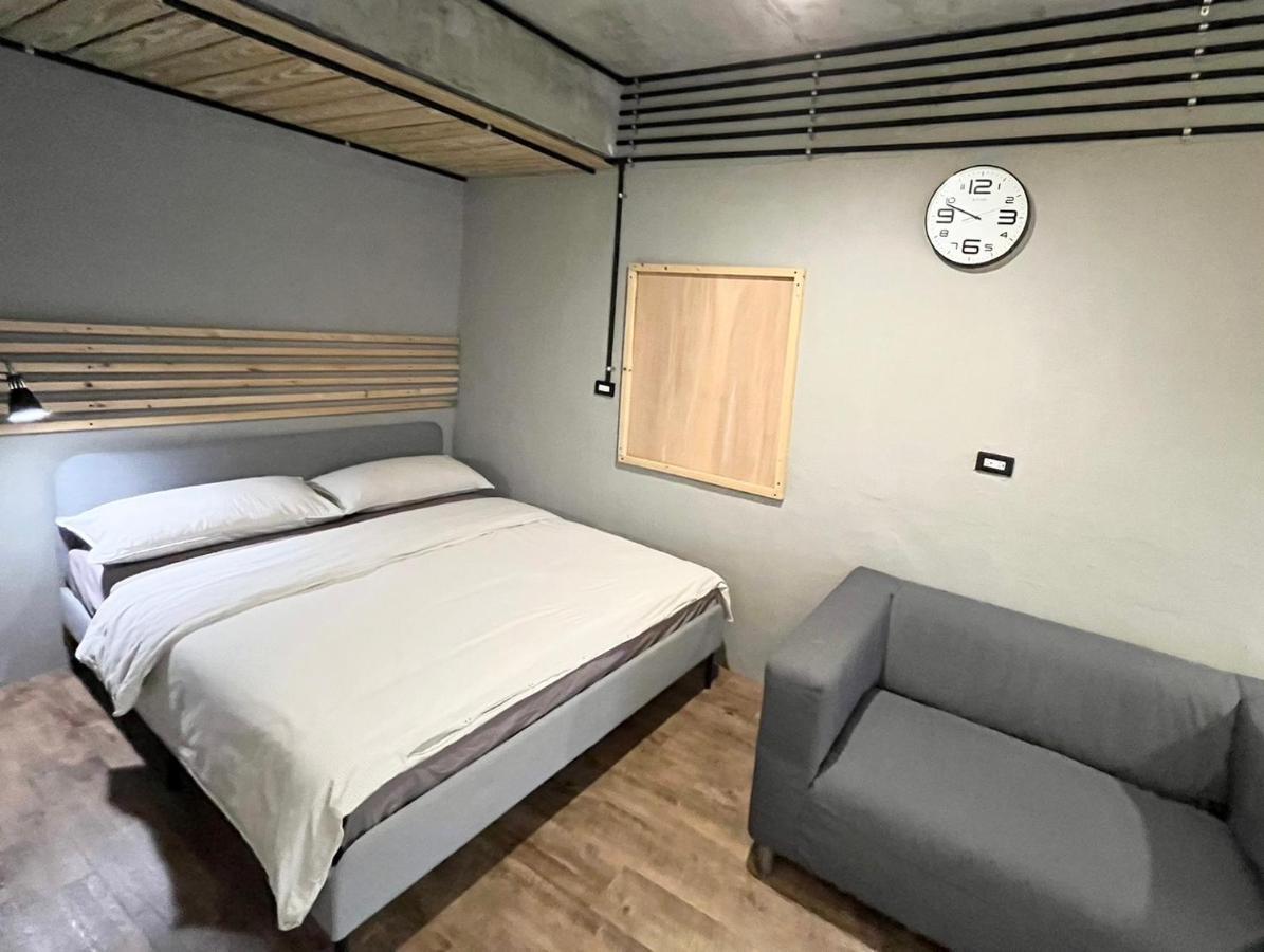 Ruifang Yi Hostel New Taipei City Zewnętrze zdjęcie